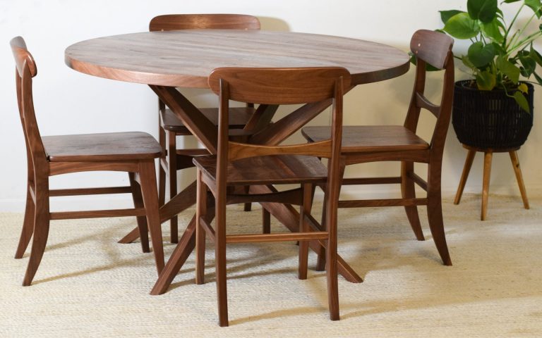 Asmin Table wide angle